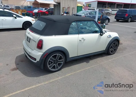 2011 Mini Cooper S из США, поврежденный, VIN WMWZP3C54BTX84385